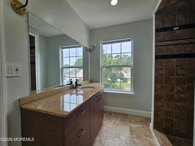 73 Timberline Road, Bayville, NJ 08721