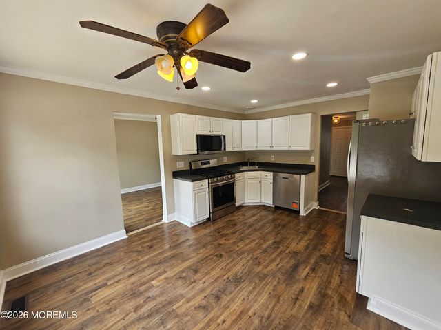 73 Timberline Road, Bayville, NJ 08721