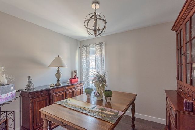 102 Edgewater Rd, Hull, MA 02045