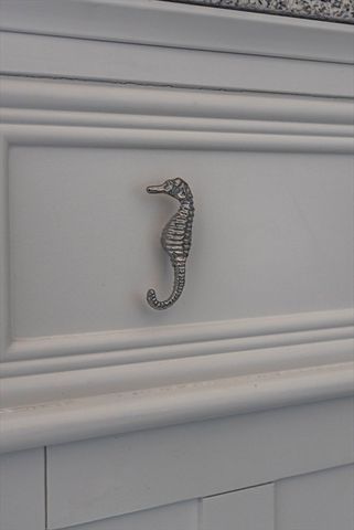 102 Edgewater Rd, Hull, MA 02045