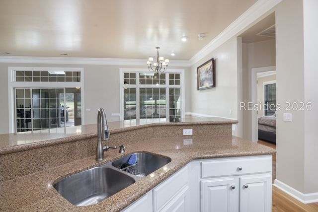 7 S Point Ct, Bluffton, SC 29910