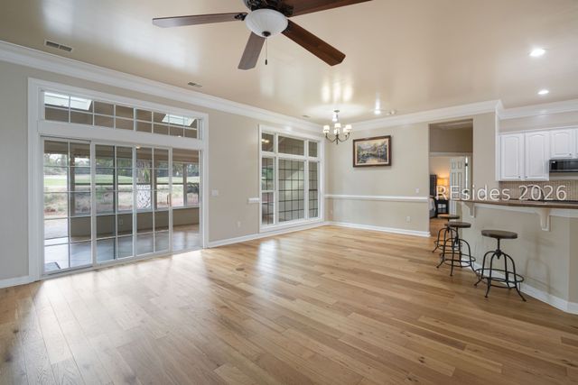 7 S Point Ct, Bluffton, SC 29910