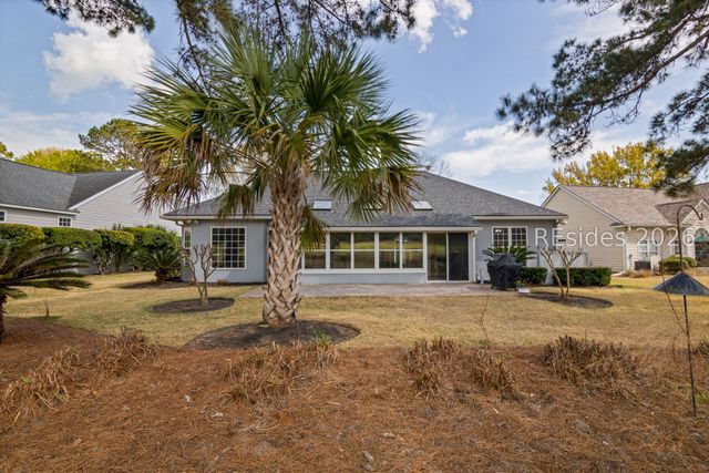 7 S Point Ct, Bluffton, SC 29910