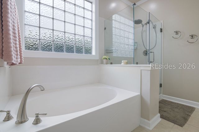 7 S Point Ct, Bluffton, SC 29910