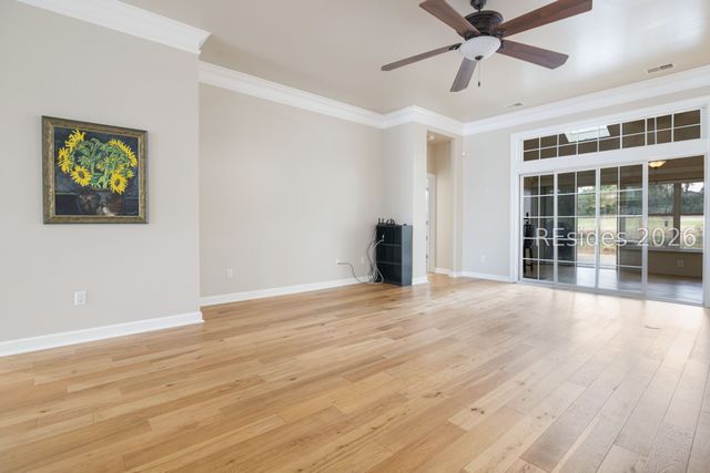 7 S Point Ct, Bluffton, SC 29910