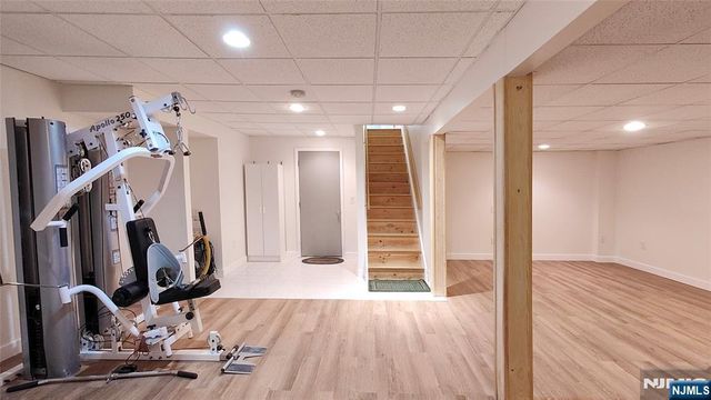 281 Kinnelon Road, Kinnelon Borough, NJ 07405