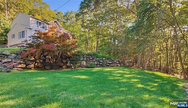 281 Kinnelon Road, Kinnelon Borough, NJ 07405