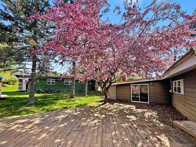 198 Lake Shore Drive E, Rock Hill, NY 12775