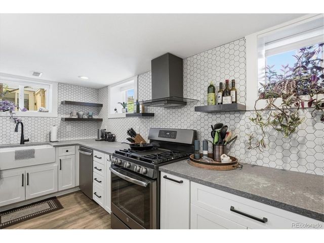 3029 Zenobia St, Denver, CO 80212