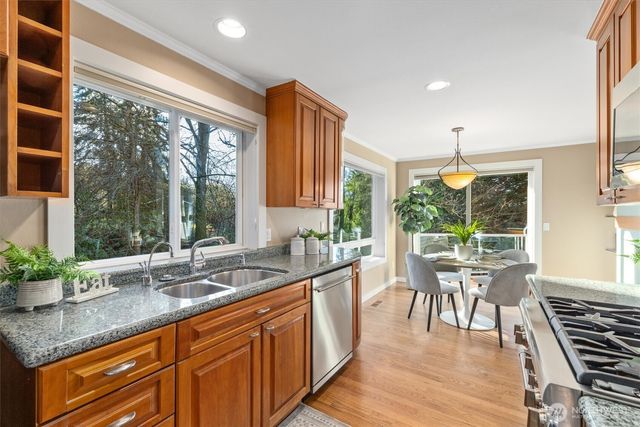 1201 Kirkland Avenue, Kirkland, WA 98033