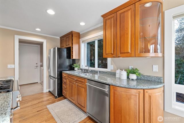 1201 Kirkland Avenue, Kirkland, WA 98033