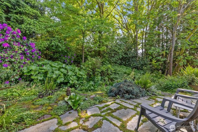 1201 Kirkland Avenue, Kirkland, WA 98033