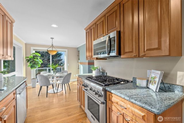 1201 Kirkland Avenue, Kirkland, WA 98033