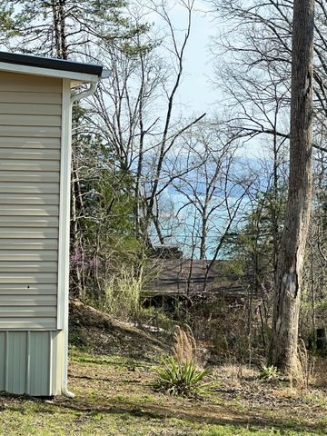 819 Scotts Chapel Road, Jamestown, KY 42629