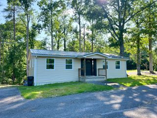 819 Scotts Chapel Road, Jamestown, KY 42629