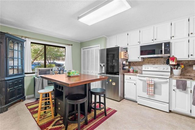 1866 D'Youville Lane, Atlanta, GA 30341
