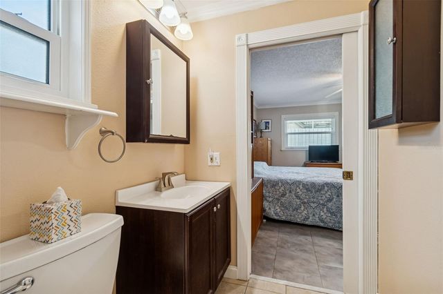 1147 RIDGECREST COURT, Palm Harbor, FL 34683