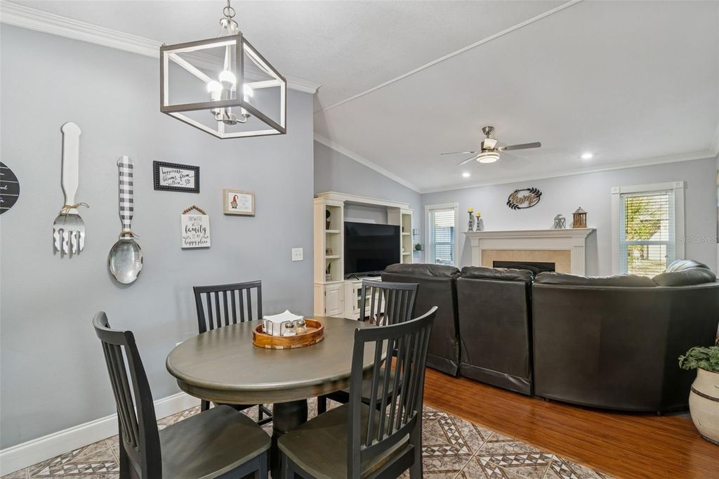 Image 14 of property listing at 1147 RIDGECREST COURT, Palm Harbor, FL 34683