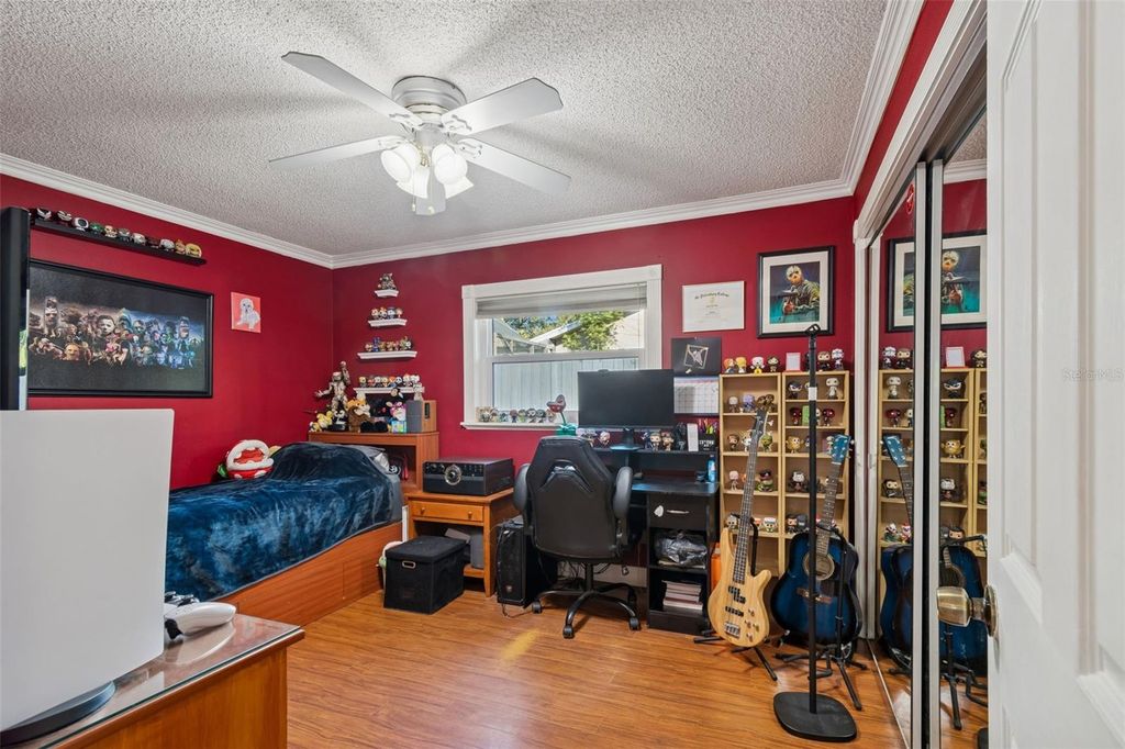 Image 25 of property listing at 1147 RIDGECREST COURT, Palm Harbor, FL 34683