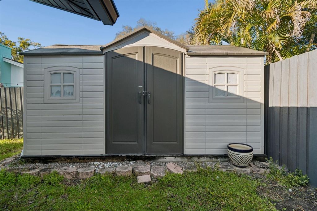 Image 59 of property listing at 1147 RIDGECREST COURT, Palm Harbor, FL 34683