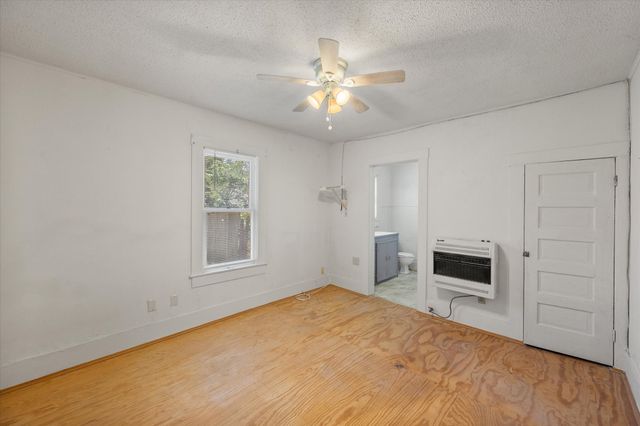 115 Woodland Avenue, Corsicana, TX 75110