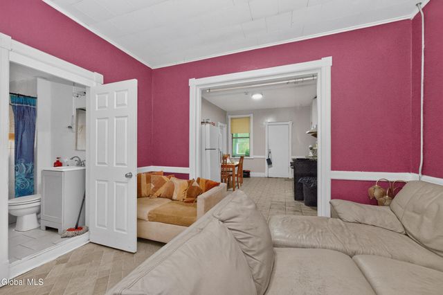 227 Colonie Street, Albany, NY 12210