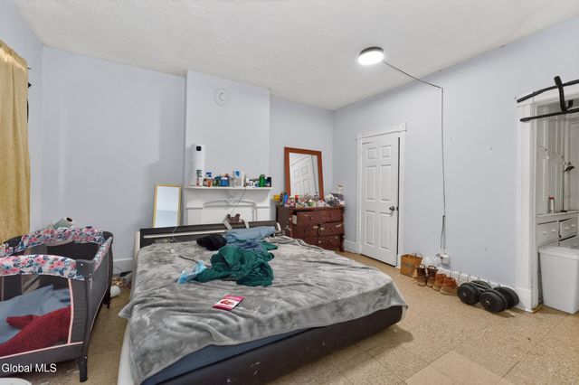 227 Colonie Street, Albany, NY 12210