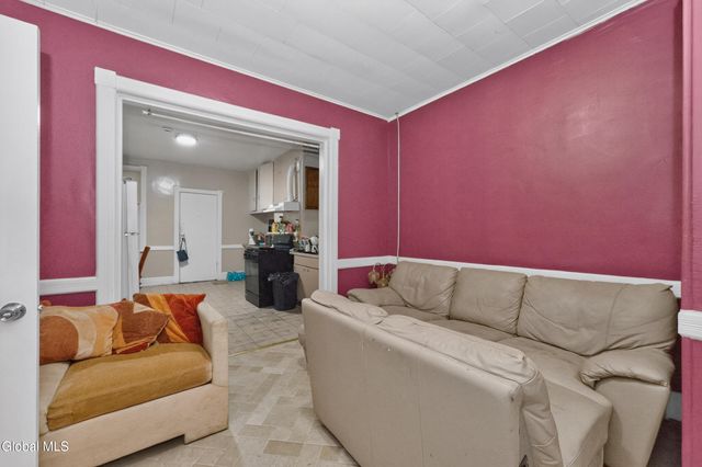 227 Colonie Street, Albany, NY 12210
