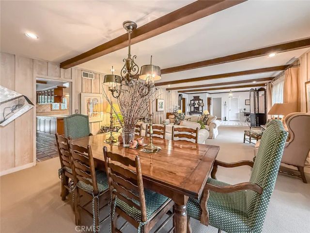 17323 Citronia, Northridge, CA 91325