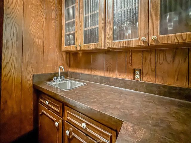17323 Citronia, Northridge, CA 91325