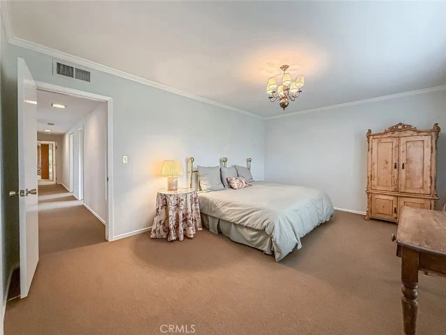 17323 Citronia, Northridge, CA 91325