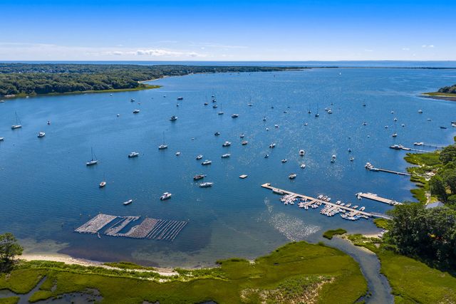 36 Baptiste Lane, East Falmouth, MA 02536