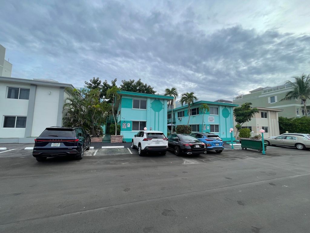 314 Elm Street 3, Hollywood, FL 33019