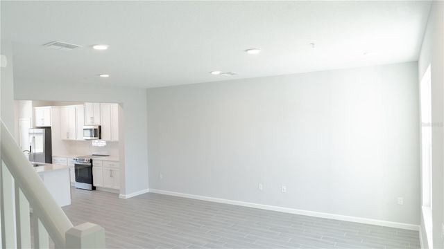 583 POTHOS STREET, Apopka, FL 32703