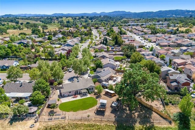 310 Whitewater, Templeton, CA 93465