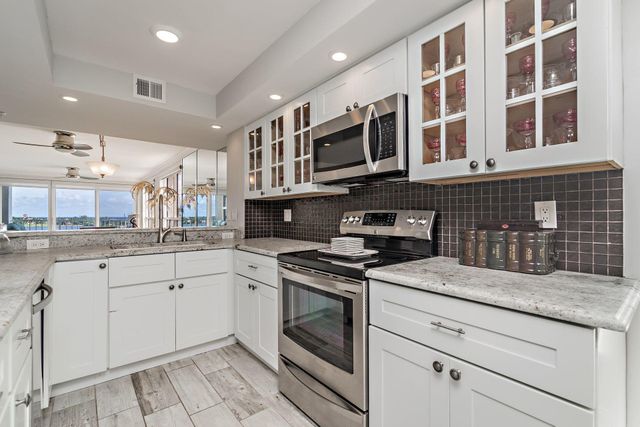 3901 S Flagler Drive 903, West Palm Beach, FL 33405
