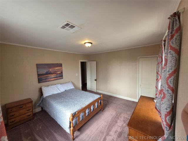 1602 W Broadway Street, Muskogee, OK 74401