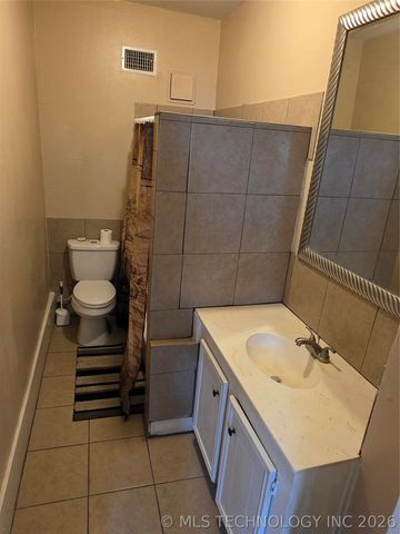 1602 W Broadway Street, Muskogee, OK 74401