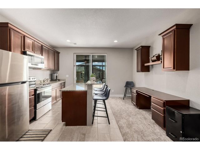 898 Doe Run Ln, Castle Rock, CO 80108