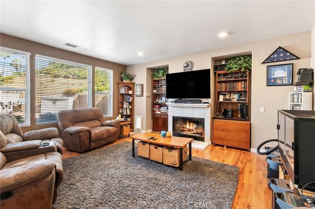 1617 Garden, Redlands, CA 92373