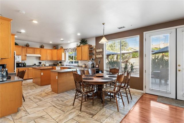 1617 Garden, Redlands, CA 92373