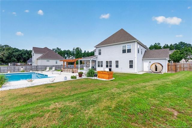 519 Daylily Court, Carthage, NC 28327