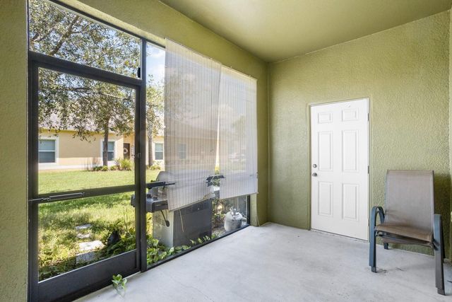 2044 HAWKS VIEW DRIVE, Ruskin, FL 33570