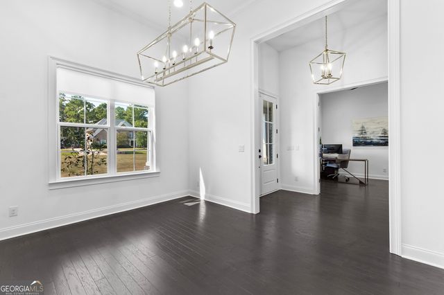 207 Yale Circle, Bonaire, GA 31005