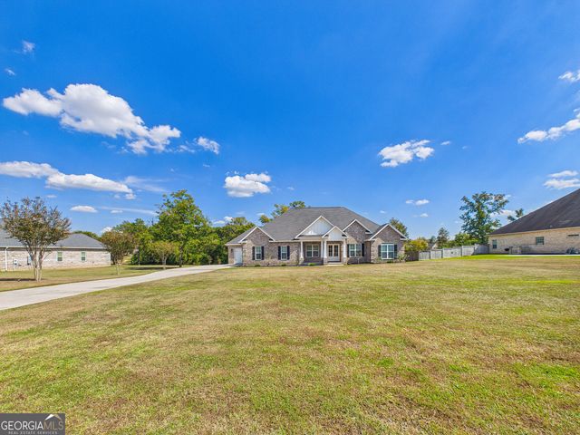 207 Yale Circle, Bonaire, GA 31005