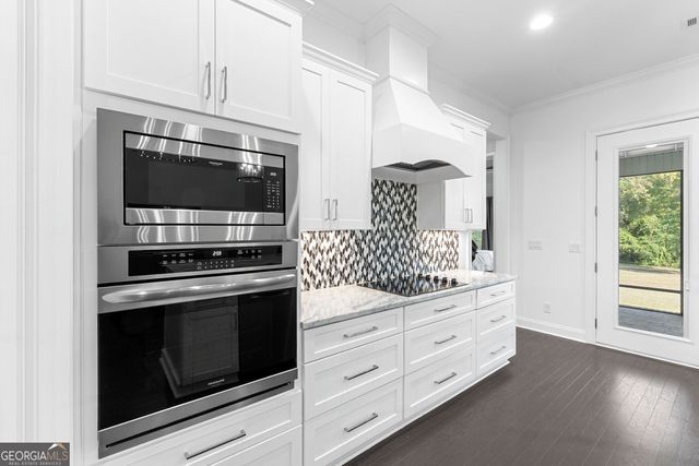 207 Yale Circle, Bonaire, GA 31005