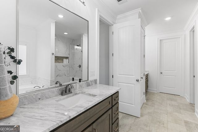 207 Yale Circle, Bonaire, GA 31005