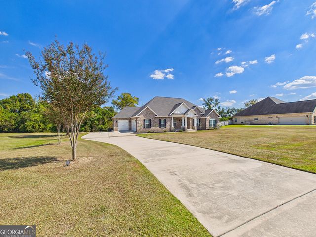 207 Yale Circle, Bonaire, GA 31005