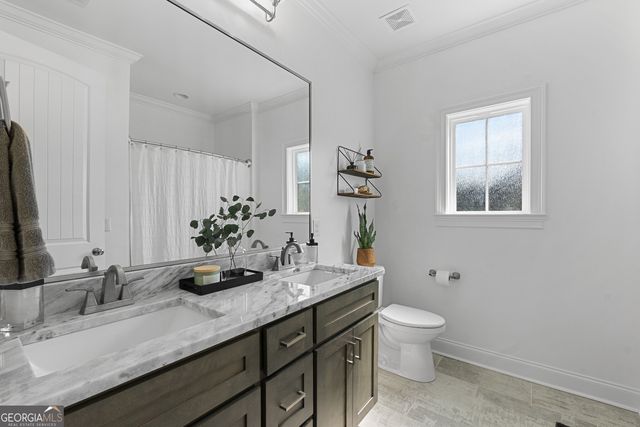 207 Yale Circle, Bonaire, GA 31005