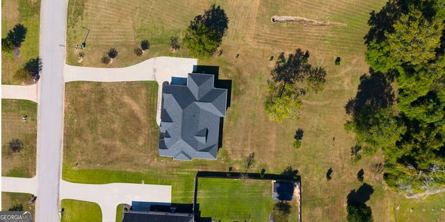 207 Yale Circle, Bonaire, GA 31005
